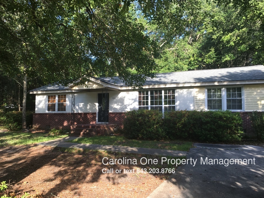 Primary Photo - 101 Pandora Dr