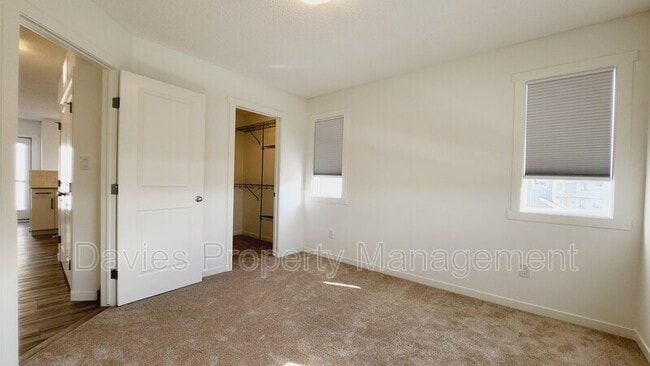 Building Photo - 1530 Tamarack Blvd NW
