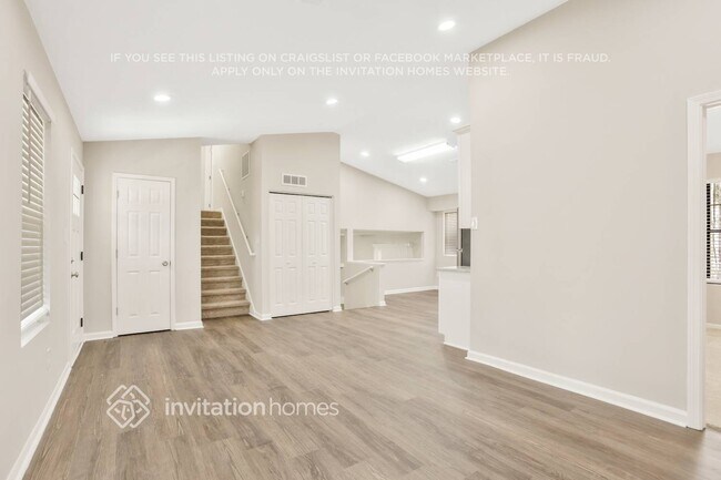 Foto del edificio - 5419 Martins Crossing Rd