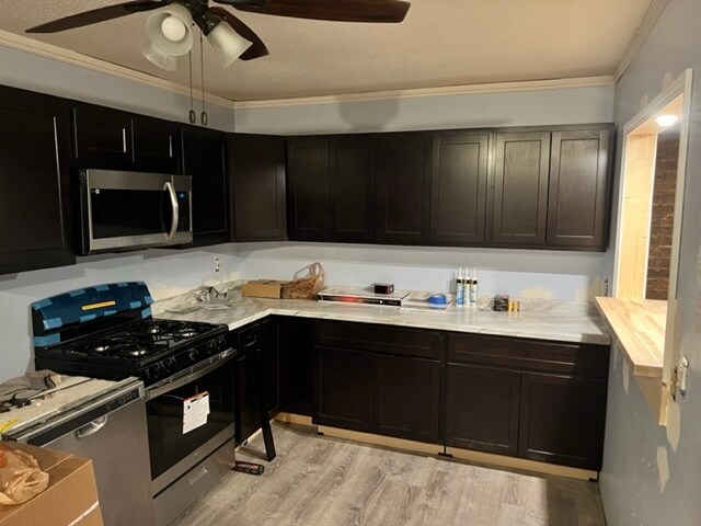 Foto del edificio - 3610 Candlewyck Club Dr