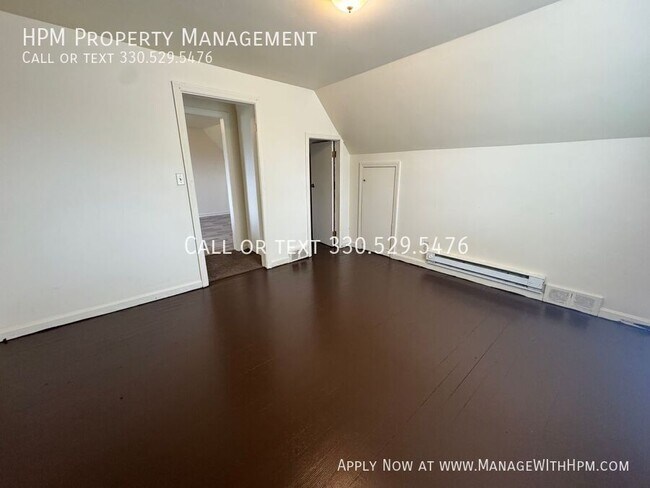 Building Photo - 1729 Stark Ave SW