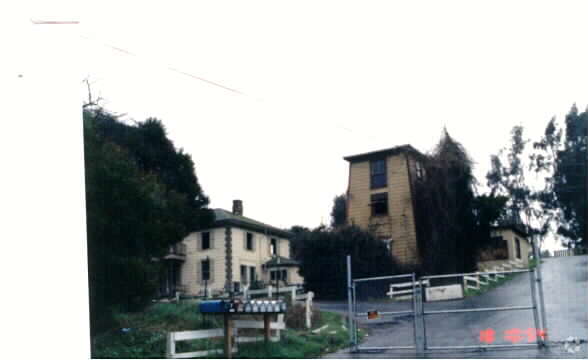 Building Photo - 2263 Petaluma Blvd N