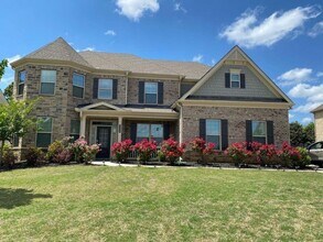 Building Photo - 5325 Chesire Ct