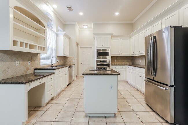 Foto del edificio - 5623 Evergreen Valley Dr