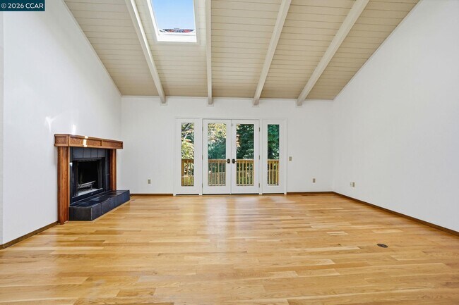 Foto del edificio - 2561 Rolling Hills Ct