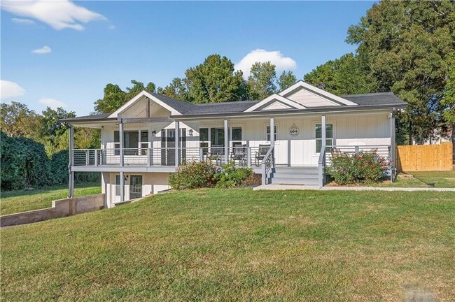 Photo - 1324 Ace Mcmillian Rd House