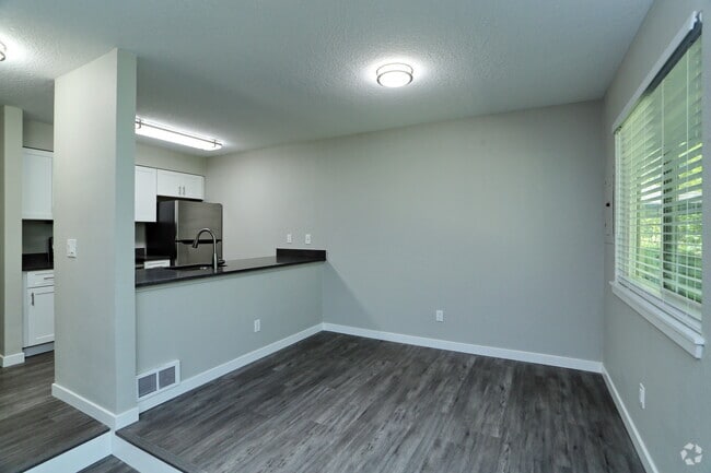 2BR, 2BA - 958 SF - Jasper Place by Trion Living