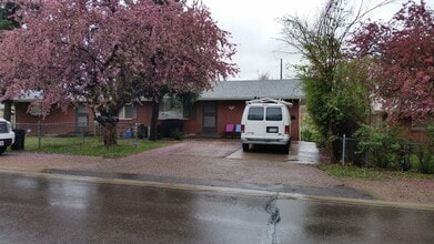 Building Photo - 10230 W 12th Ave