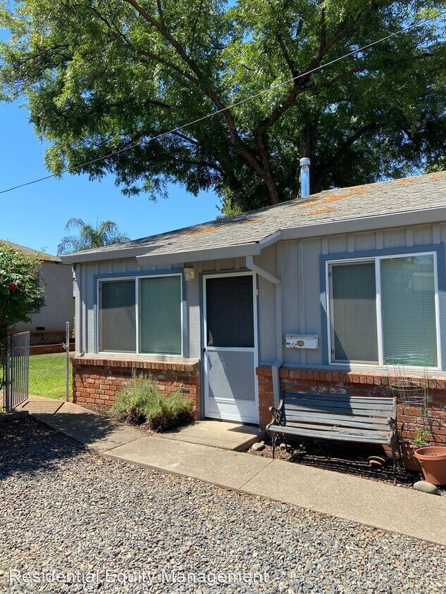 Foto principal - 1 br, 1 bath House - 910 1/2 Mormon Street #A