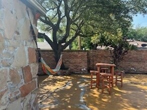 Building Photo - 7178 Rolling Fork Dr