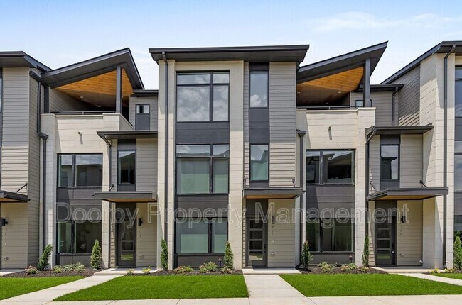 Building Photo - 769 Burnside Pl