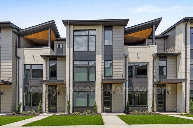 Building Photo - 769 Burnside Pl