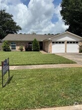Building Photo - 15815 Whipple Tree Dr