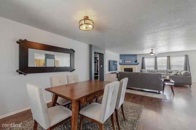Building Photo - 4 br, 3 bath House - 4968 Sundance Drive N...