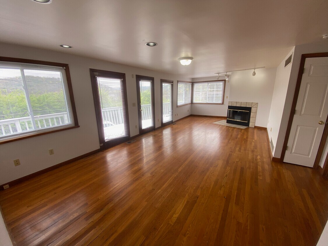 4437 River Road, Hebron, KY 41048 House Rental in Hebron, KY