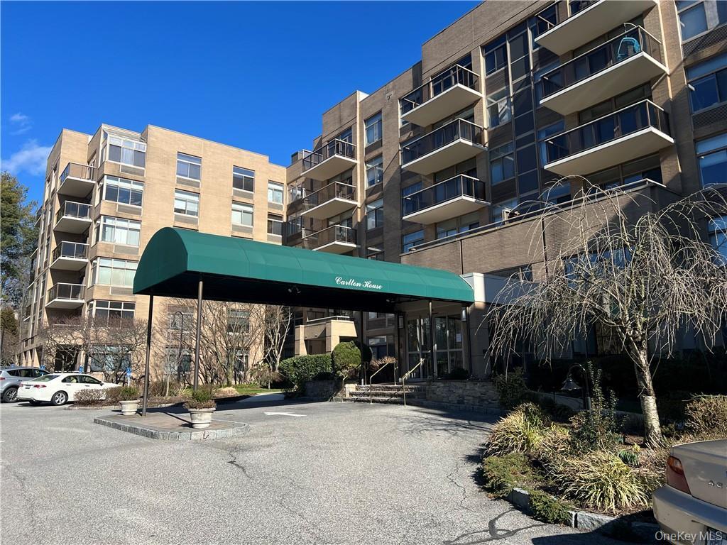 Foto principal - 35 N Chatsworth Ave