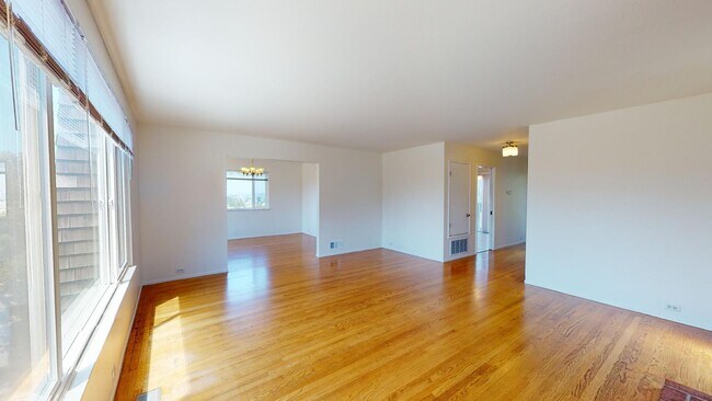 Building Photo - 187 Gold Mine Dr