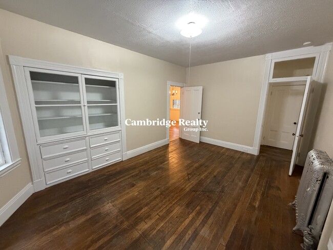 Foto del edificio - 75 Aldie St