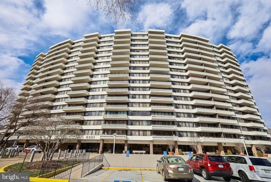 Photo - 6301 Stevenson Avenue Unit 1514