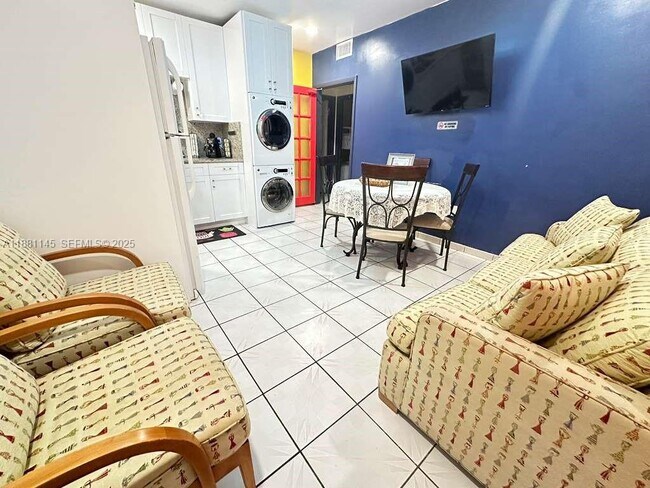 Foto del edificio - 935 SW 11th Ave