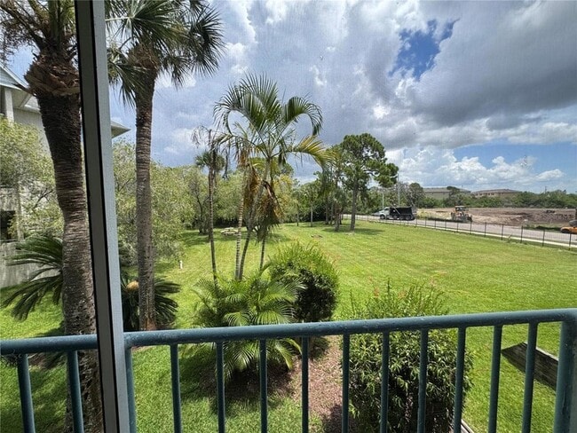 Foto del edificio - 5557 Sea Forest Dr