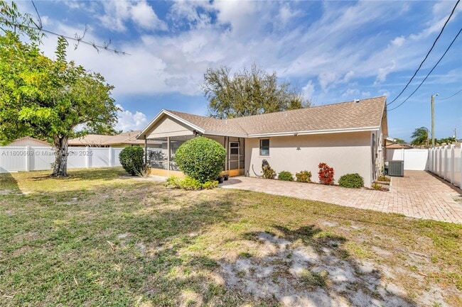 Building Photo - 981 Wynndale Way