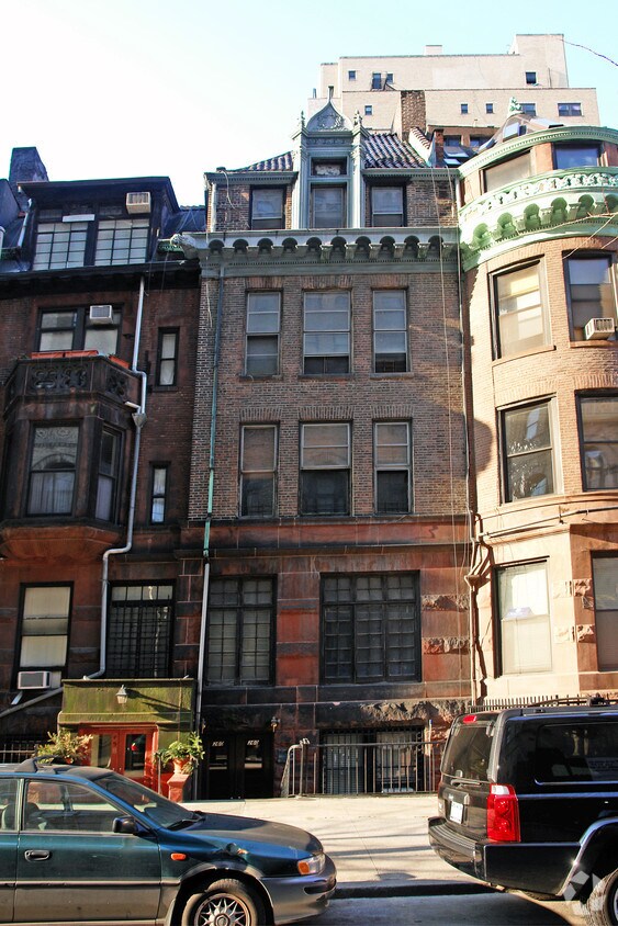 Foto del edificio - 260 W 73rd St