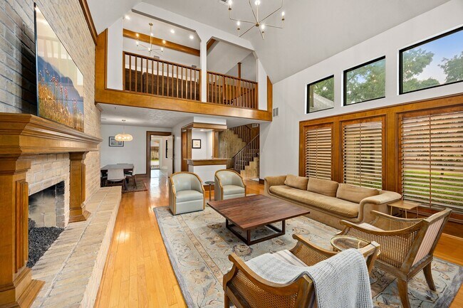 Foto del edificio - 12914 Ivyforest Dr