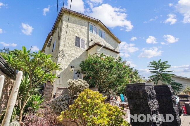 Building Photo - Serene Retreat in Hills - Close to Downtown
