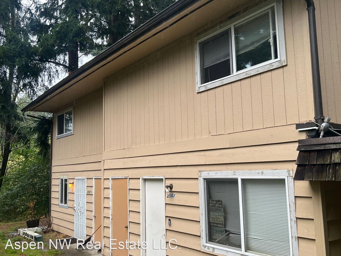 2507 B St, Steilacoom, WA 98388 House Rental in Steilacoom, WA