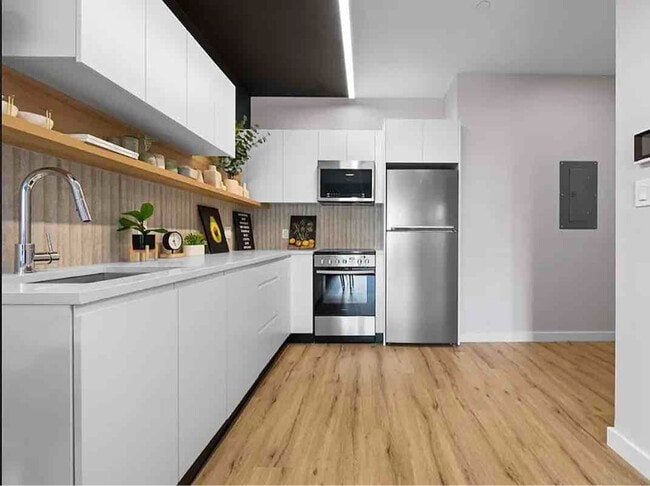 Photo - 219 Lenox Rd Apartment