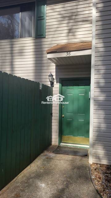 Foto del edificio - 7560 Taylor Rd