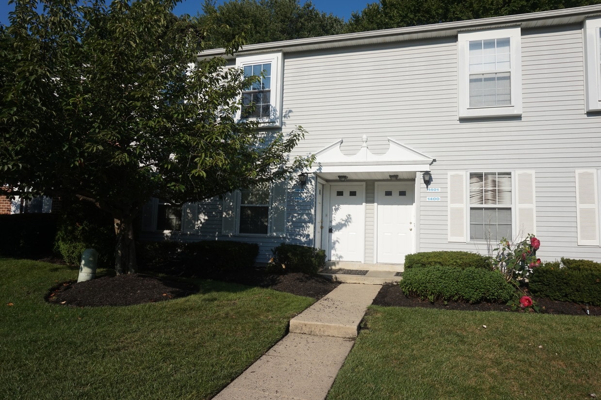 1403 Huntingdon Mews, Clementon, NJ 08021 Condo for Rent in Clementon