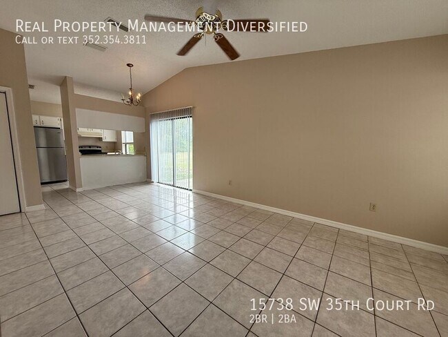 Foto del edificio - 15738 SW 35th Court Rd
