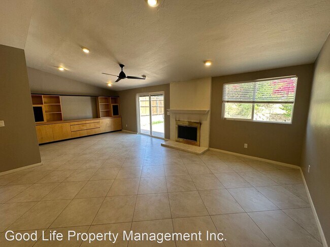 Building Photo - 4 br, 3 bath House - 9302 Ronda Ave