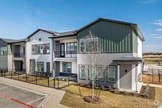 Building Photo - Oasis at Round Rock