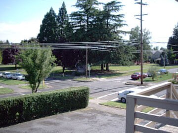 Foto del edificio - 182 NE Jackson St