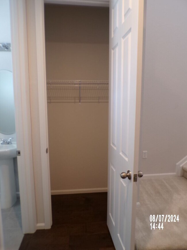 Foto del edificio - Stunning Home in Castle Rock 4Bedrooms 3.5 Bathrooms!