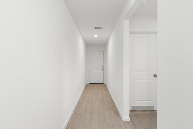 Foto del edificio - 274 Douglas Hls Dr