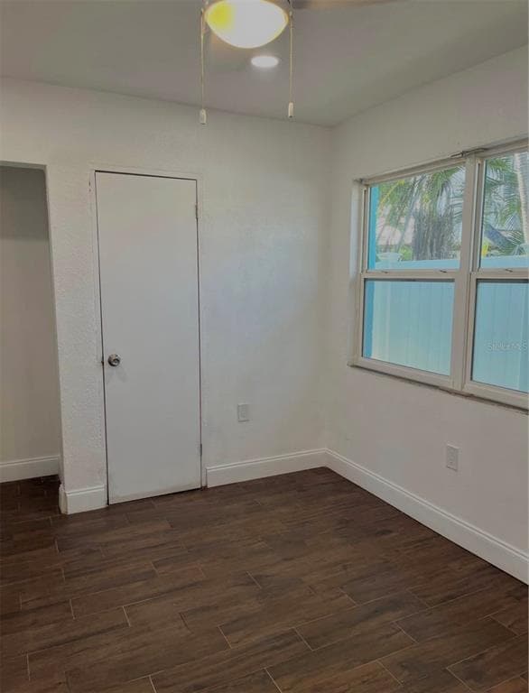 Building Photo - 574 Bay Esplanade