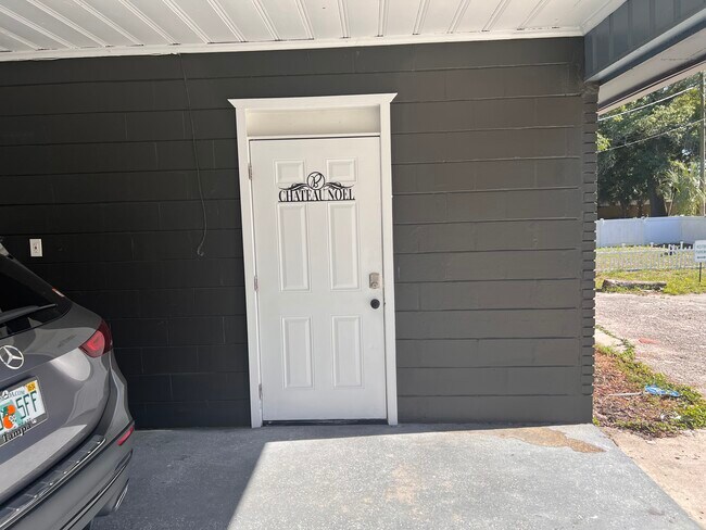 Main Entrance - 10107 N Aster Ave