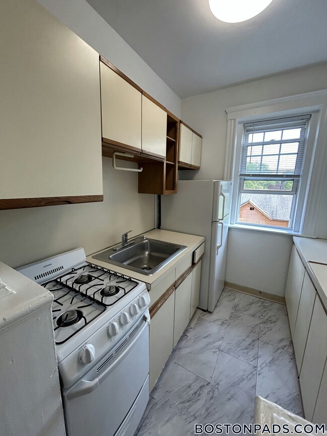 Building Photo - 21 Wendell St