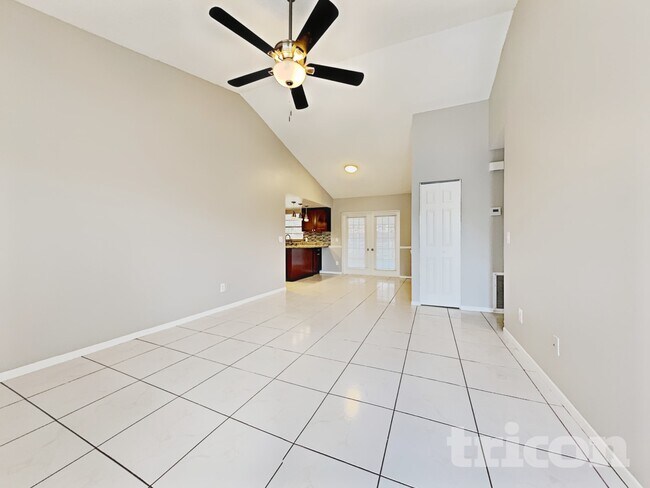 Building Photo - 4413 Shadberry Dr
