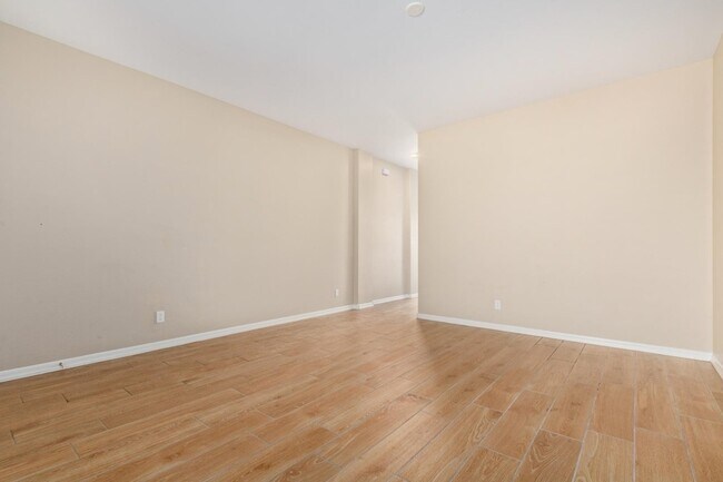 Building Photo - 8421 W Atlantis Wy