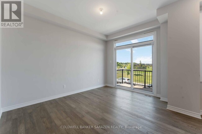 Building Photo - 229 Squadron Cres