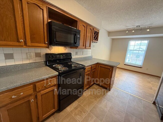 Foto del edificio - 3401 NW Duncan Rd