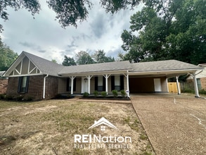 Building Photo - 3056 Ruffle Dr