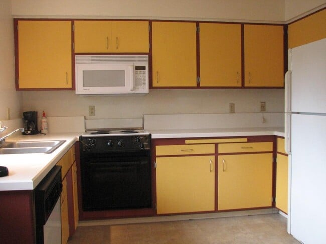 Building Photo - 424 Western Dr