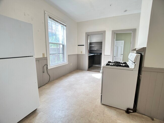 Building Photo - 55 Rindge Ave