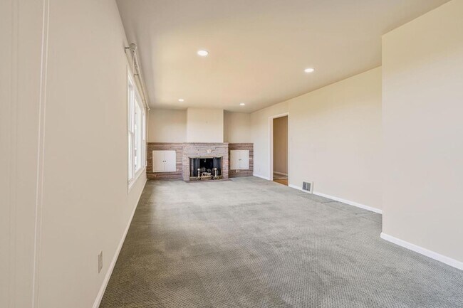 Foto del edificio - 4301 Camden Ave